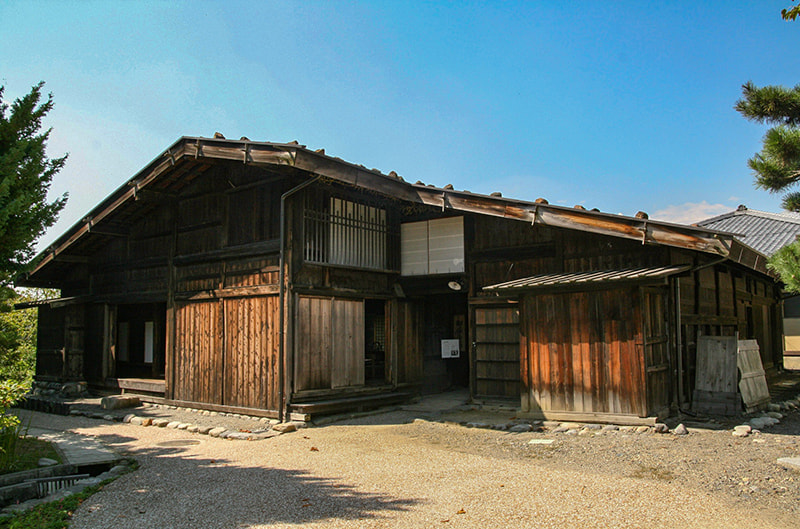 宝来屋外観